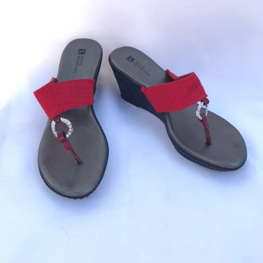 Red Sandals size 8.5 great condition!
